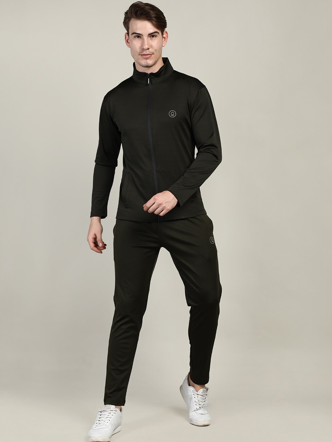 

CHKOKKO Men Solid Tracksuit, Olive