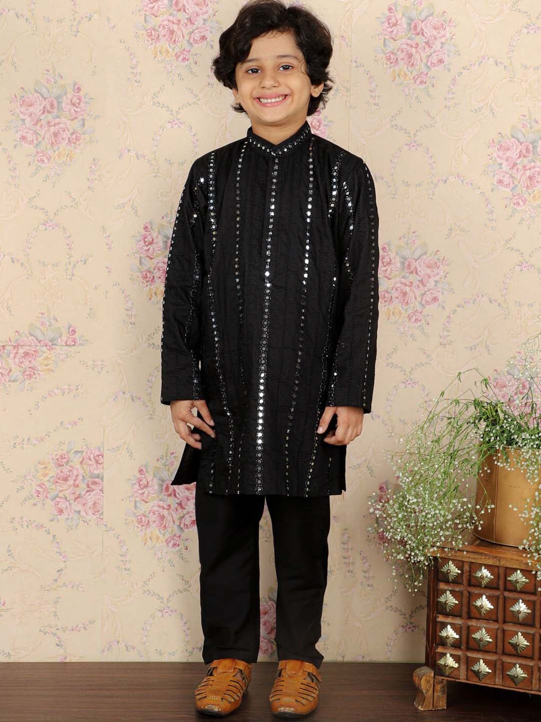 

VASTRAMAY Boys Black Embroidered Mirror Work Kurta with Pyjamas