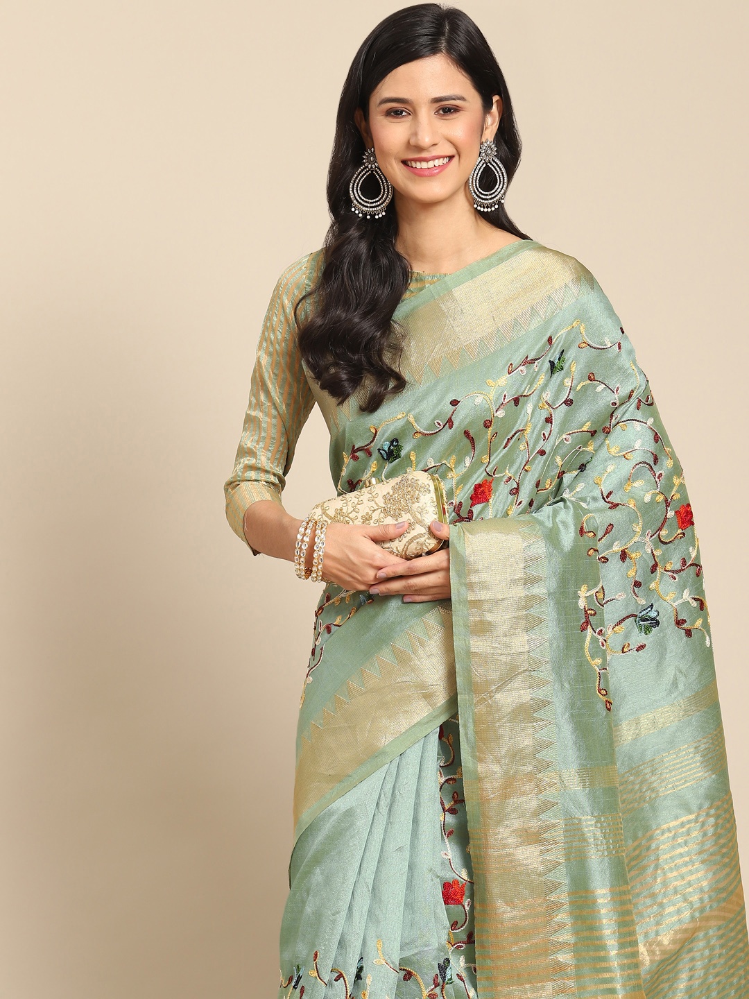 

RAJGRANTH Green Floral Embroidered Zari Saree