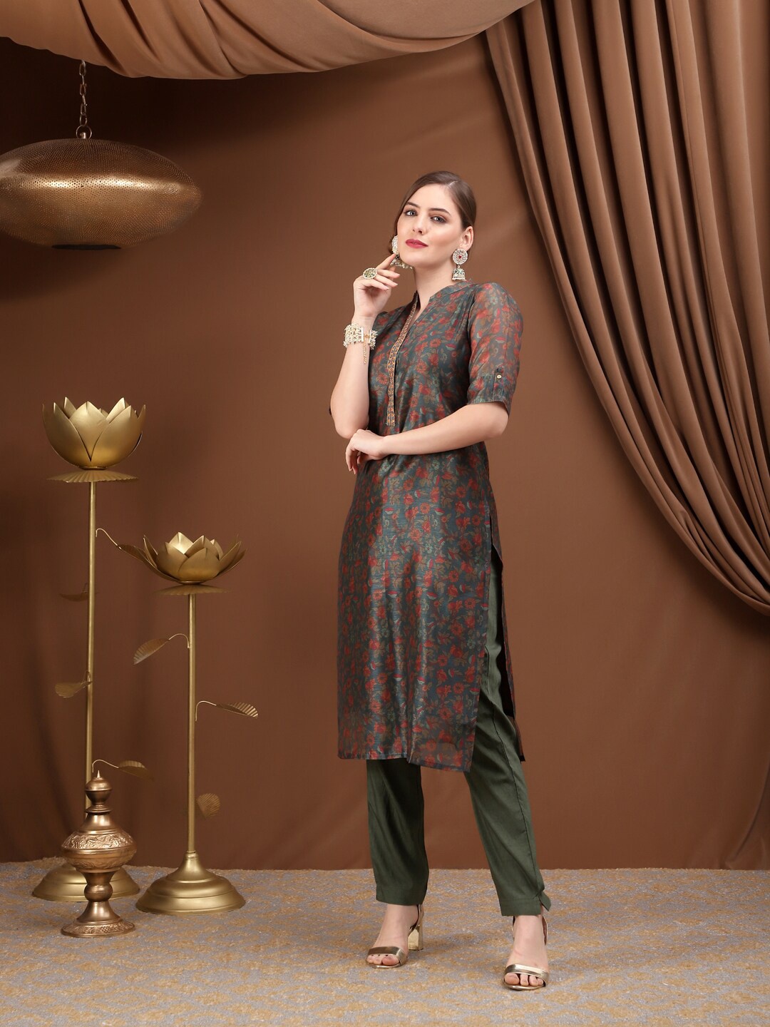 

Bani Women Women Teal Green Floral Printed Chanderi Cotton Kurta with Trousers & Dupatta