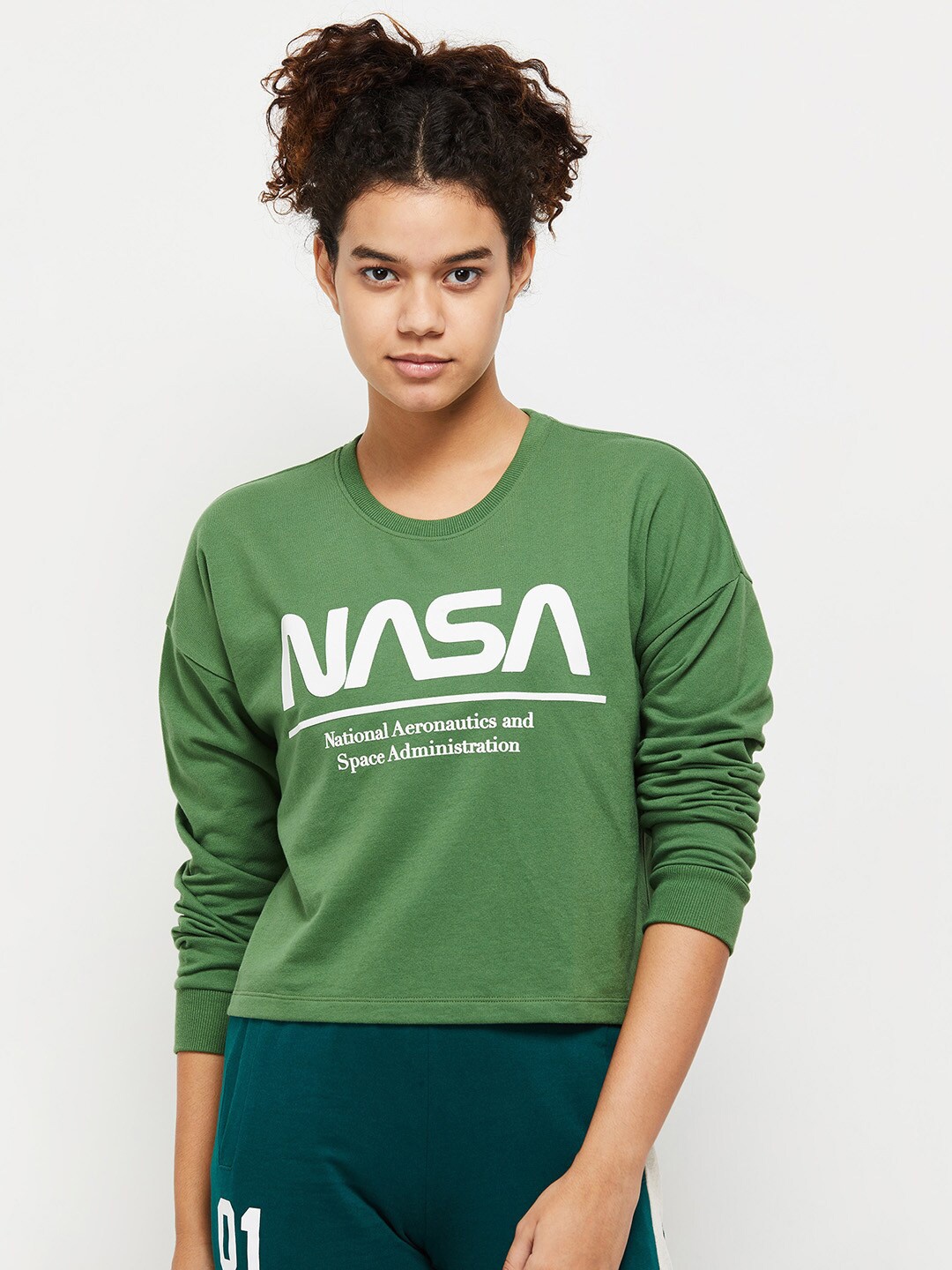 

max Women Green Printed Sweatshirt