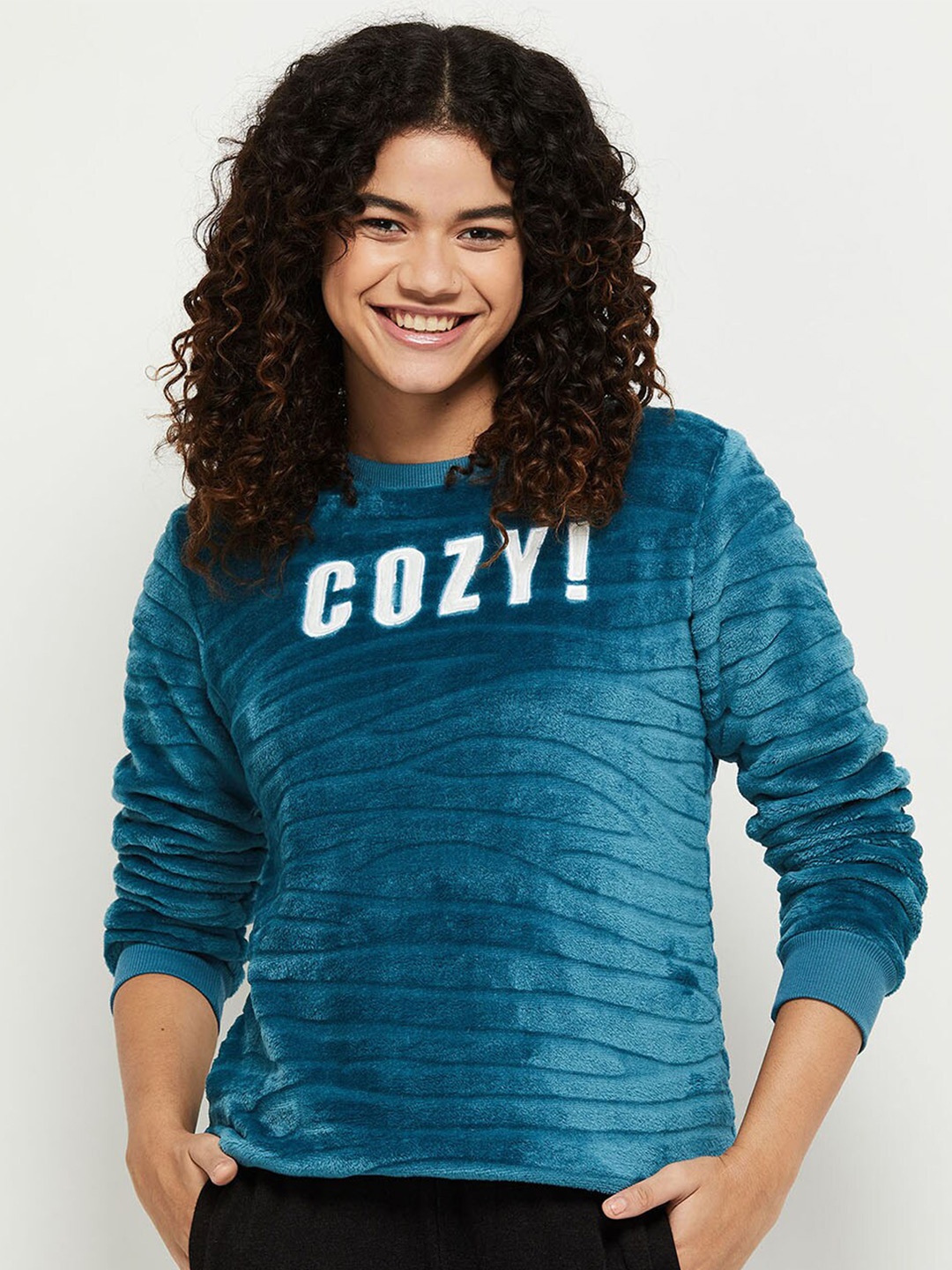 

max Women Teal Printed Sweatshirt