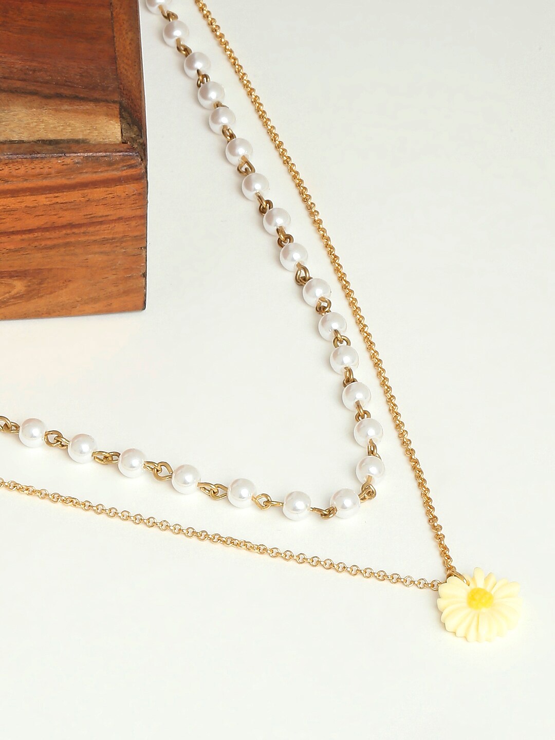

Lilly & sparkle Gold-Toned & White Gold-Plated Handcrafted Necklace