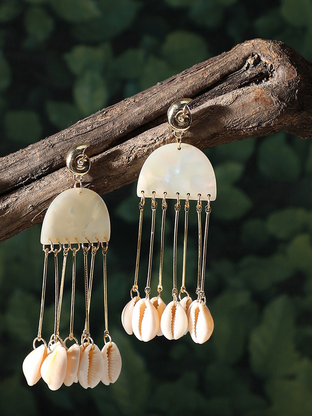 

SOHI Beige & Gold-Plated Contemporary Drop Earrings