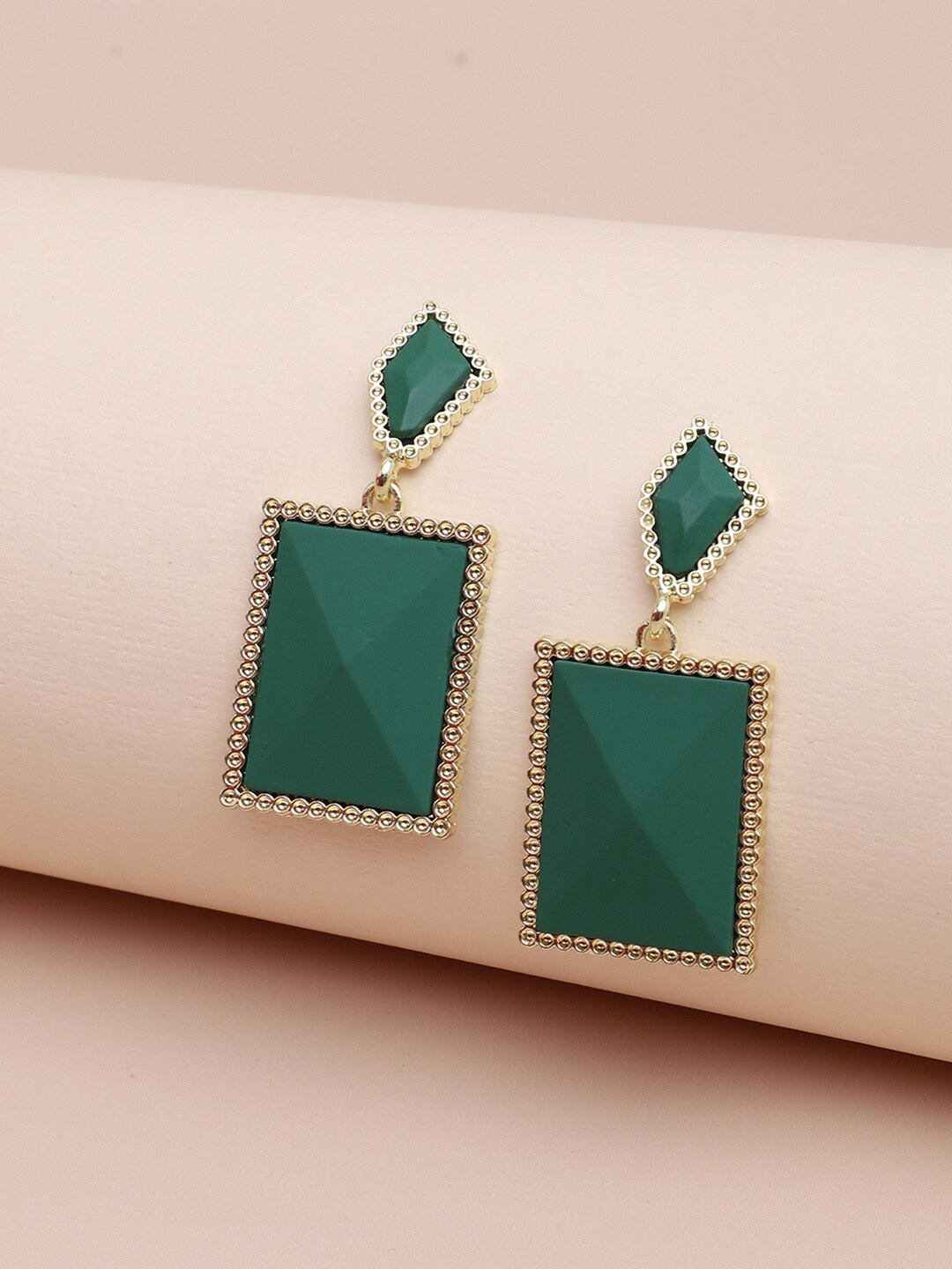 

SOHI Women Green Contemporary Drop Earrings