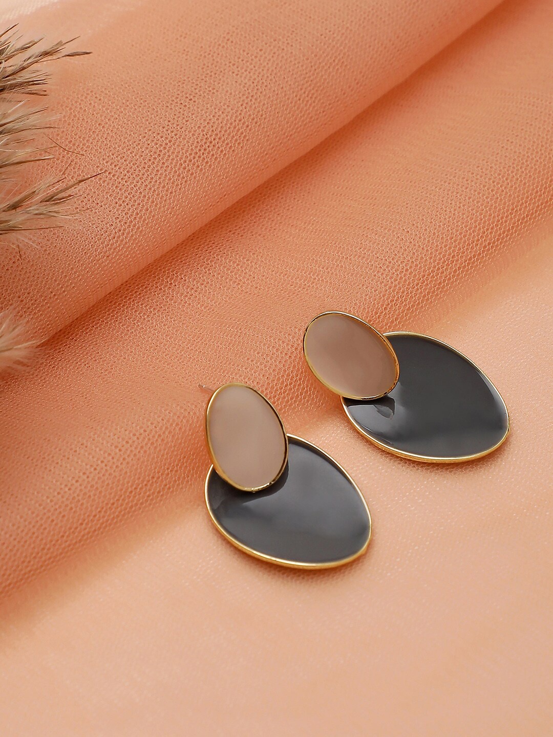 

SOHI Blue & Gold Plated Contemporary Drop Earrings