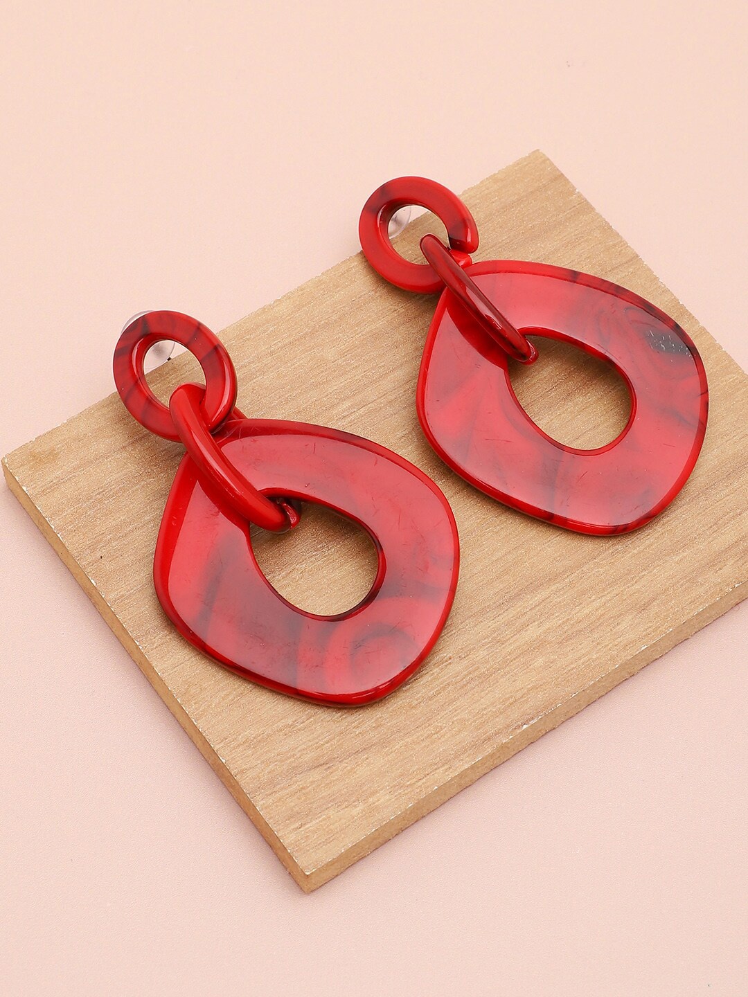 

SOHI Red Contemporary Drop Earrings