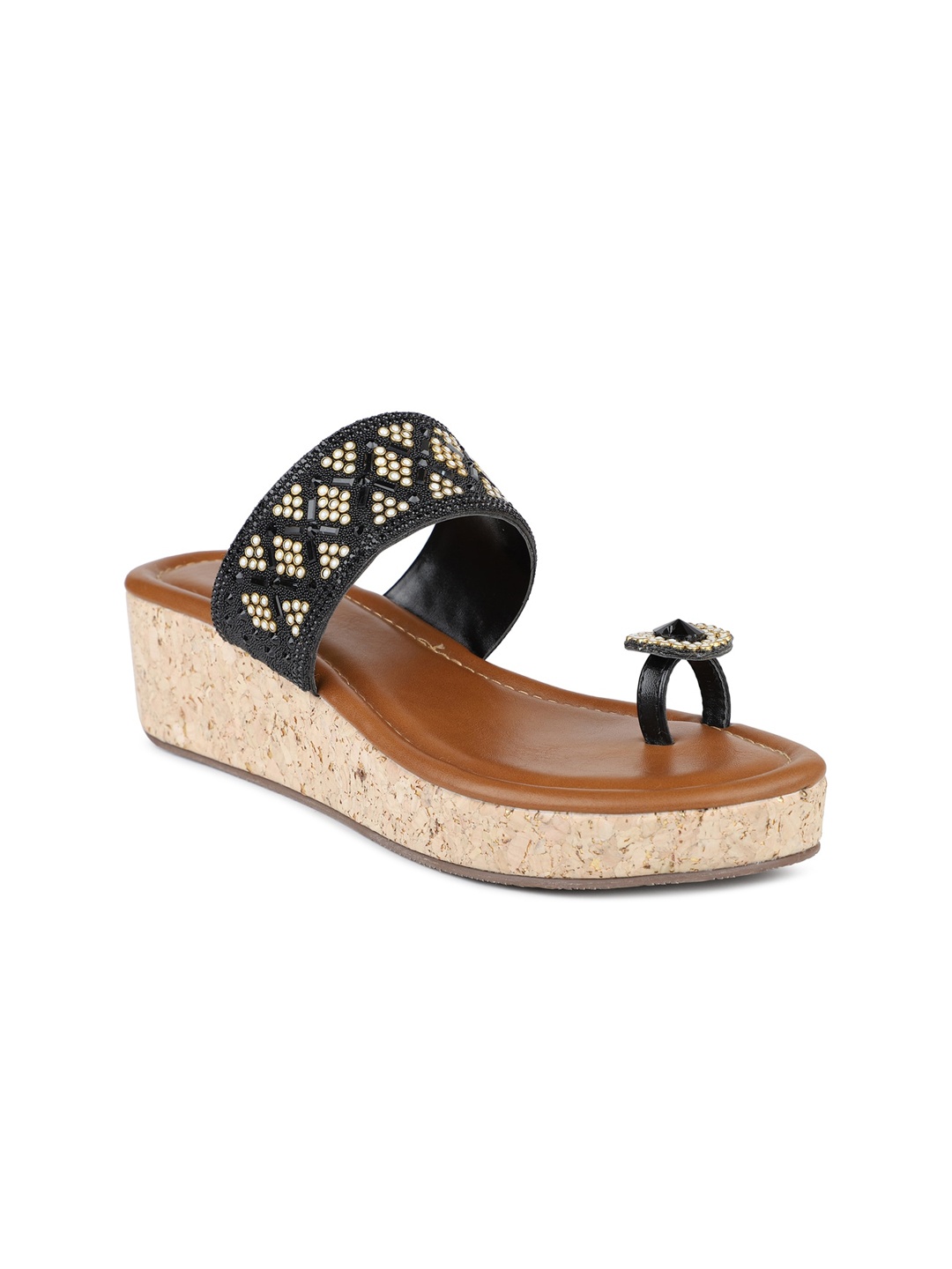 

Inc 5 Black Flatform Sandals