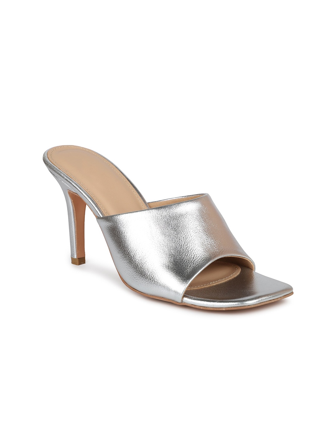 

Inc 5 Silver-Toned Heels