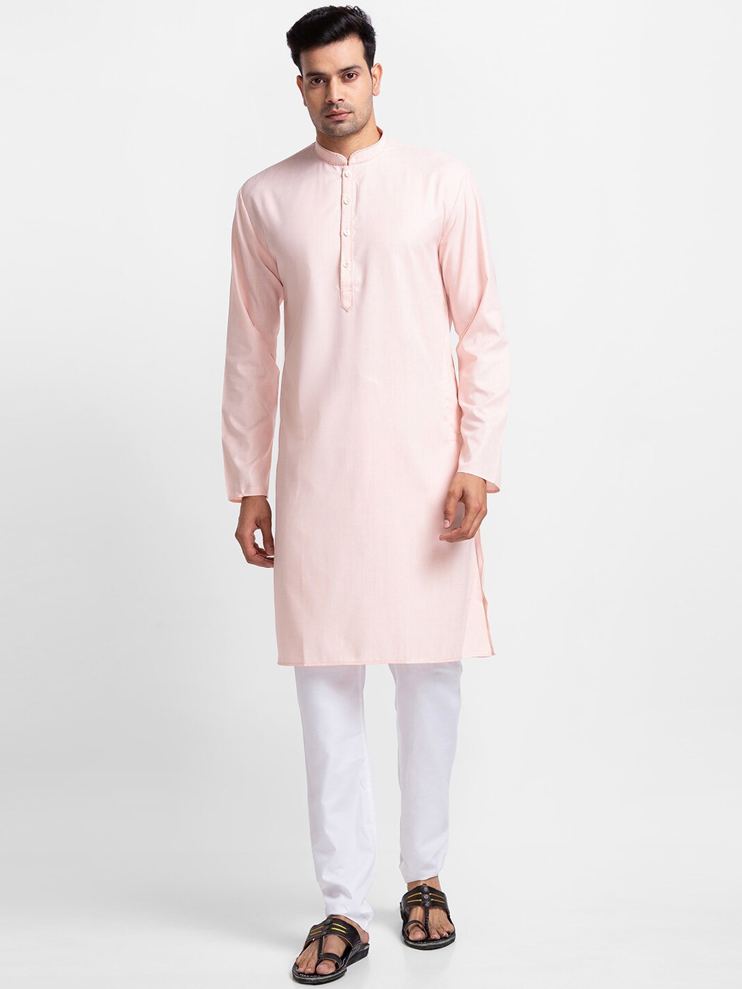 

SARVAMOHAN Men Peach-Coloured Kurta with Churidar