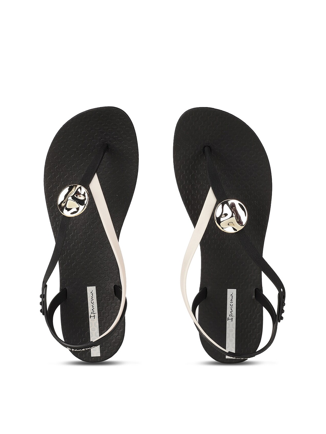 

iPanema Women Black Textured Synthetic T-Strap Flats