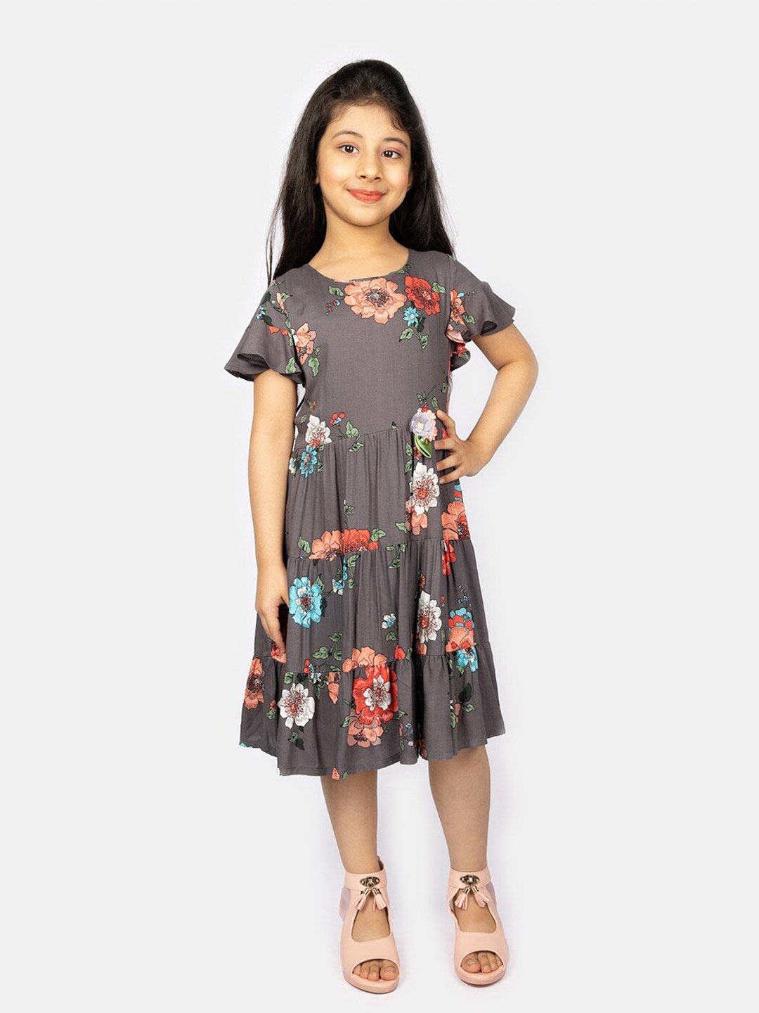 

Peppermint Girls Grey Floral Midi Dress