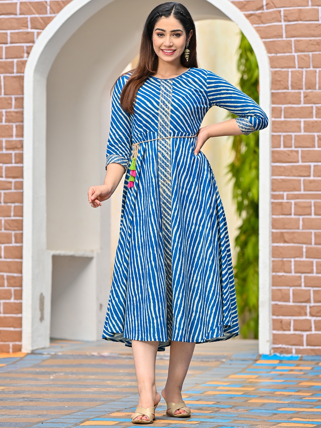 

RangDeep Women Blue Geometric Striped Mirror Work Kurta