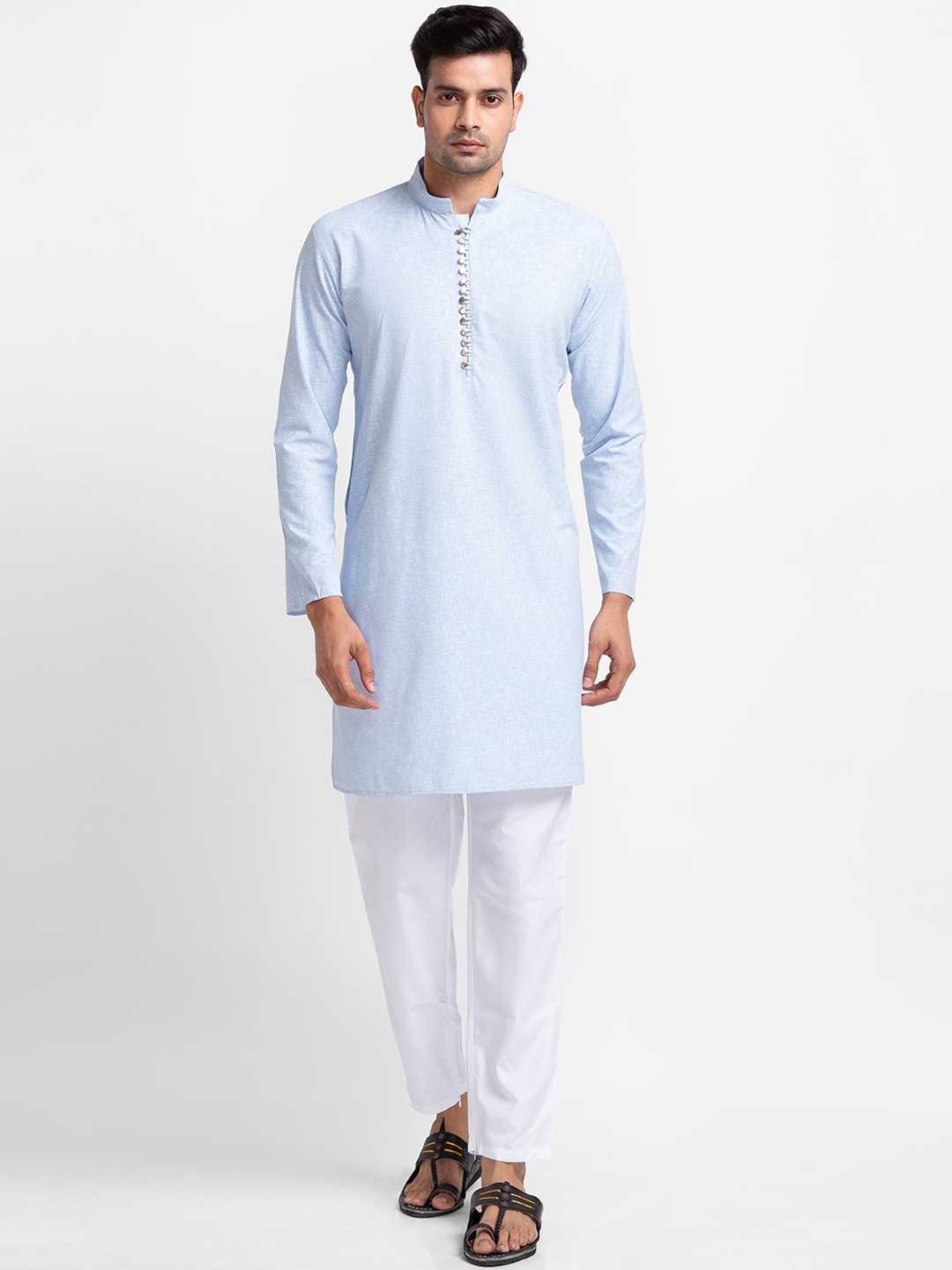 

SARVAMOHAN Men Blue Cotton Kurta