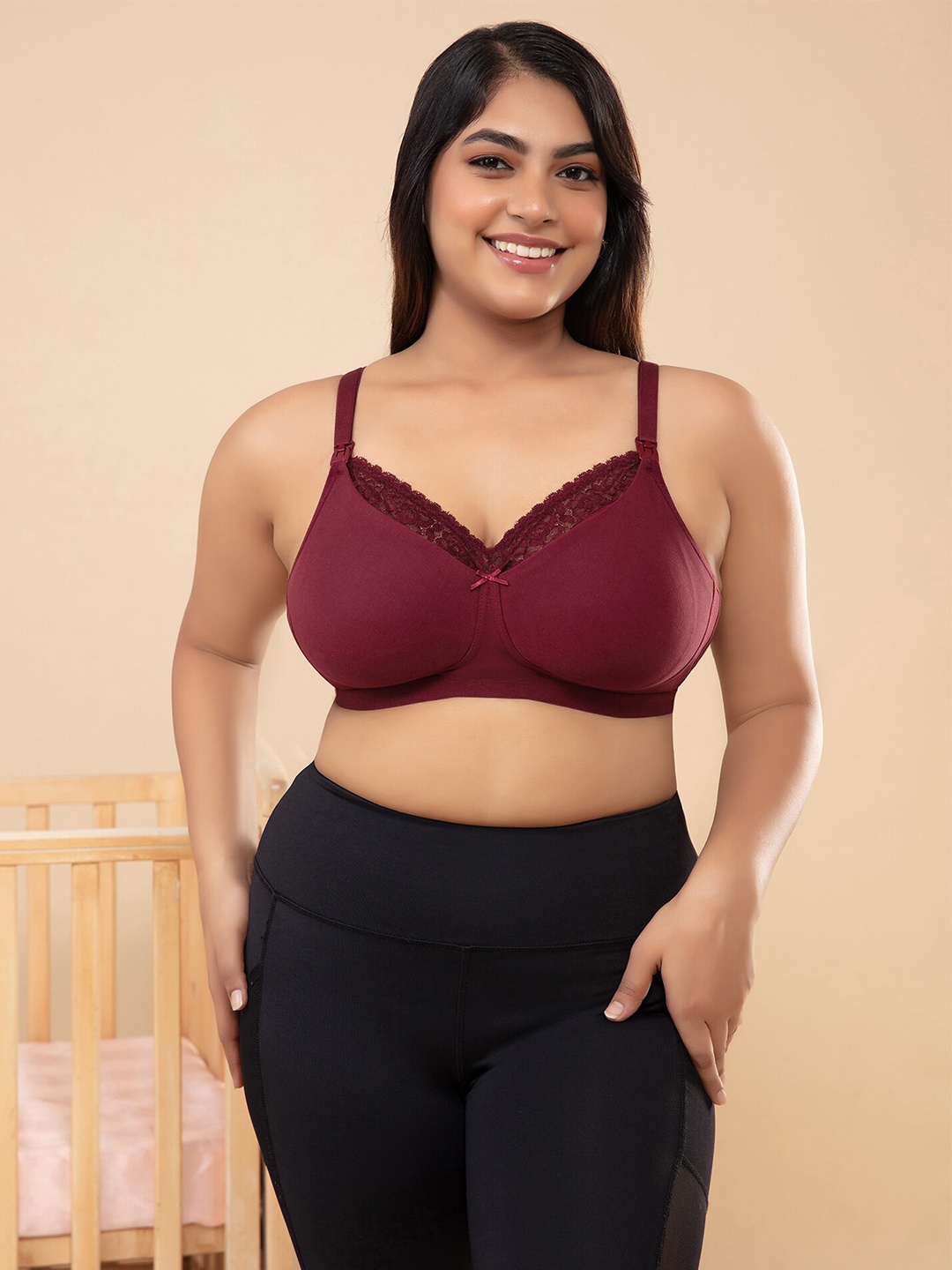 

Nykd Women Burgundy Self Design Cotton Maternity Bra