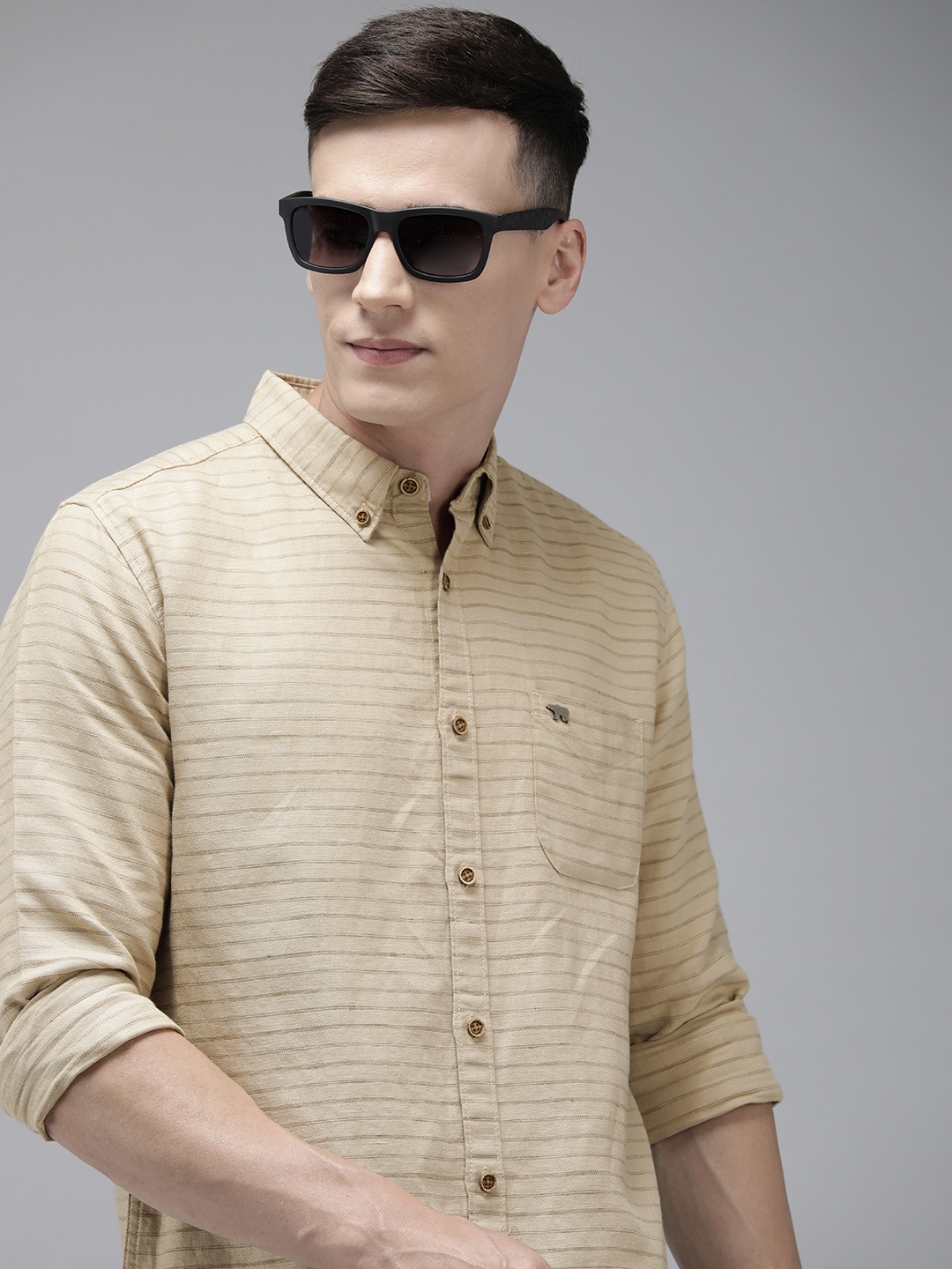 

THE BEAR HOUSE Men Slim Fit Horizontal Stripes Striped Casual Shirt, Beige