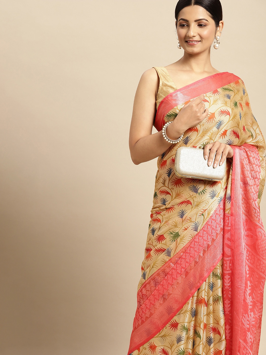 

RACHNA Cream-Coloured & Pink Floral Print Brasso Saree