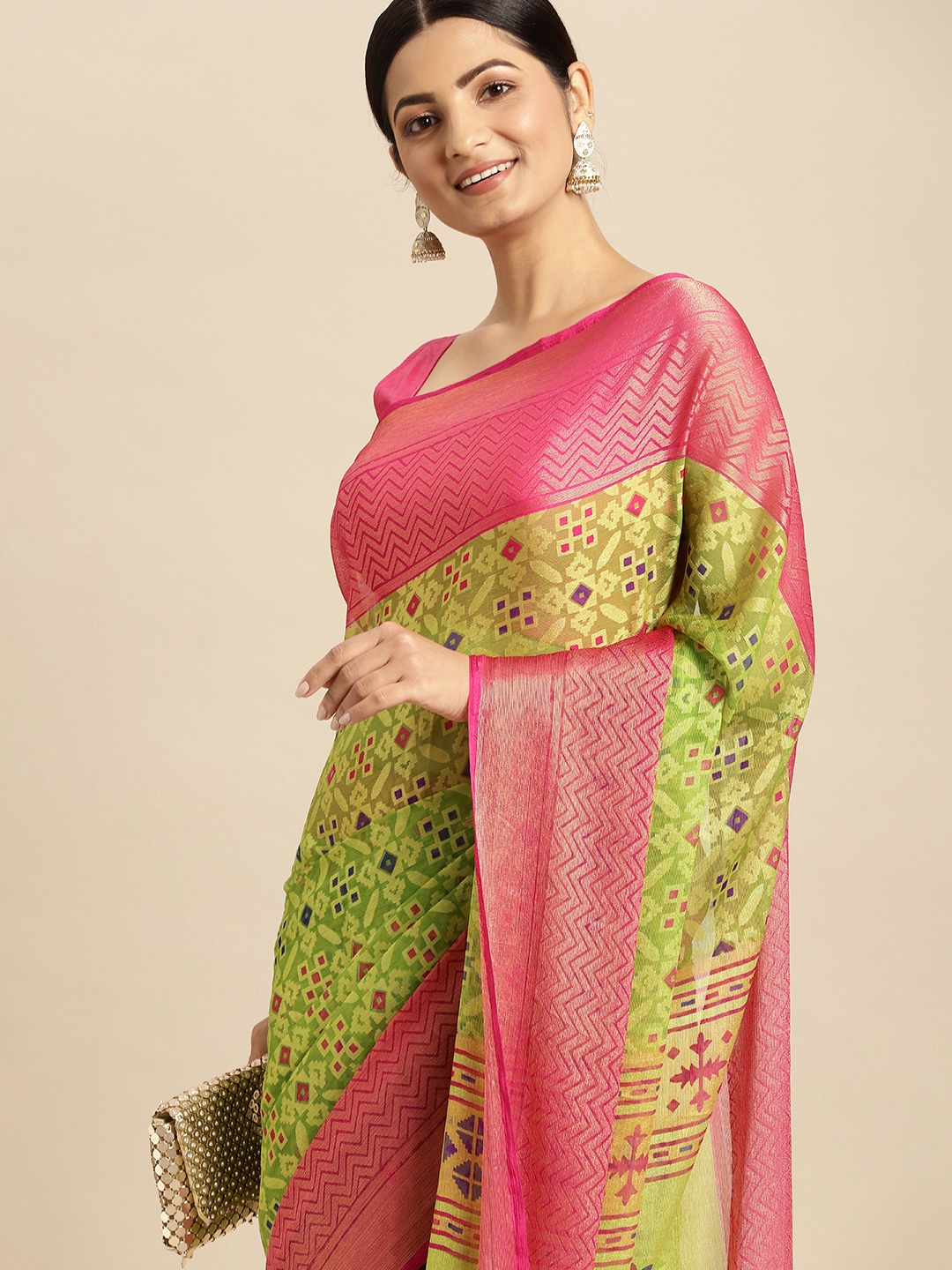 

RACHNA Green & Pink Floral Print Brasso Saree
