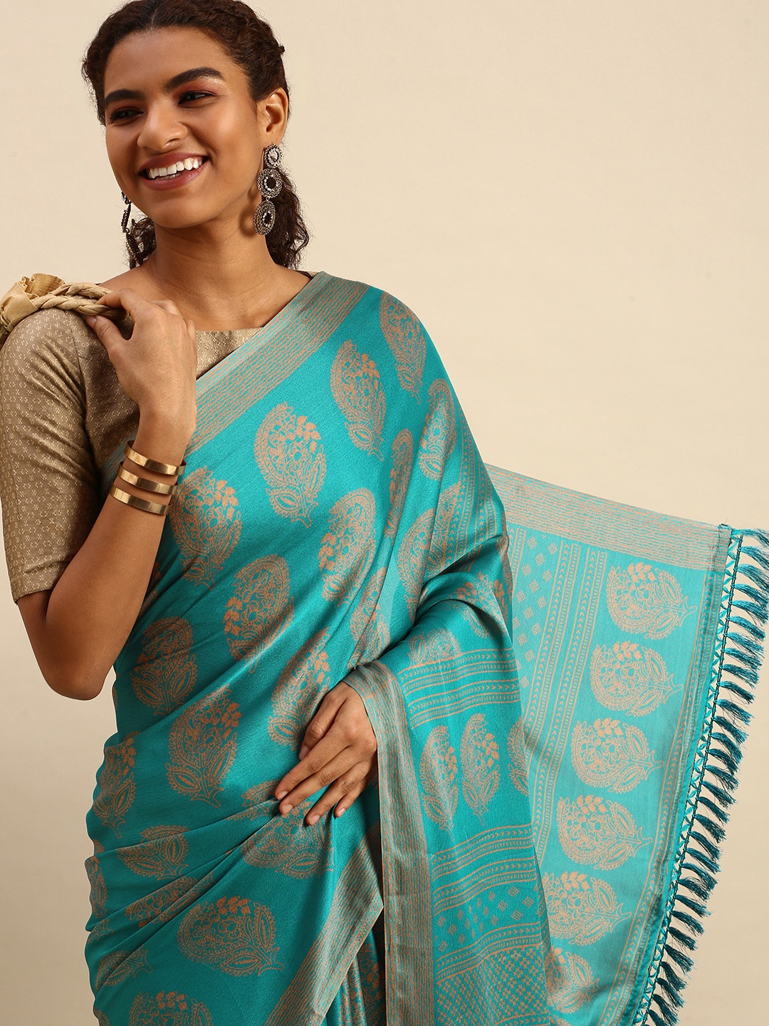 

RACHNA Blue & Mustard Ethnic Motifs Print Saree
