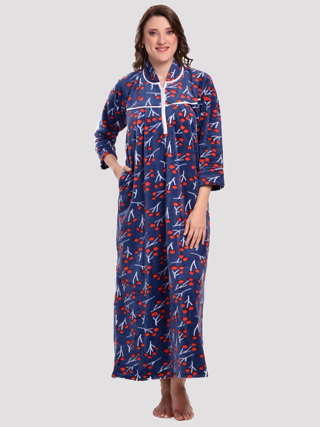 

CIERGE Blue Printed Maxi Nightdress