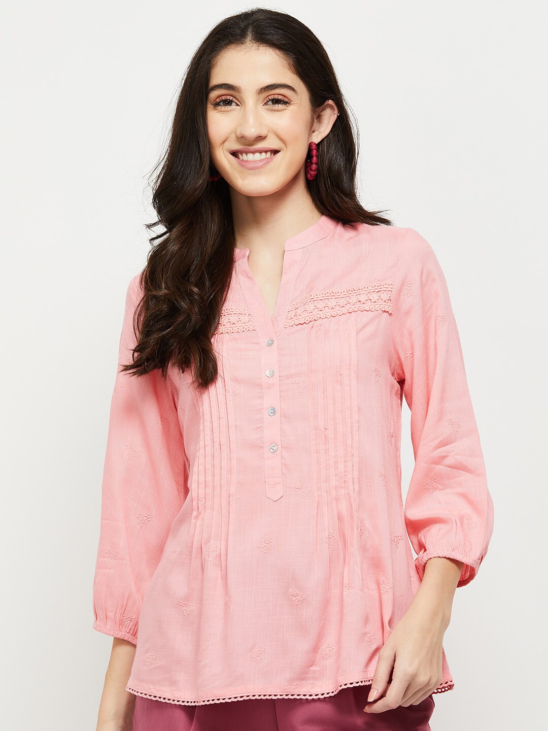 

max Pink Mandarin Collar Shirt Style Top