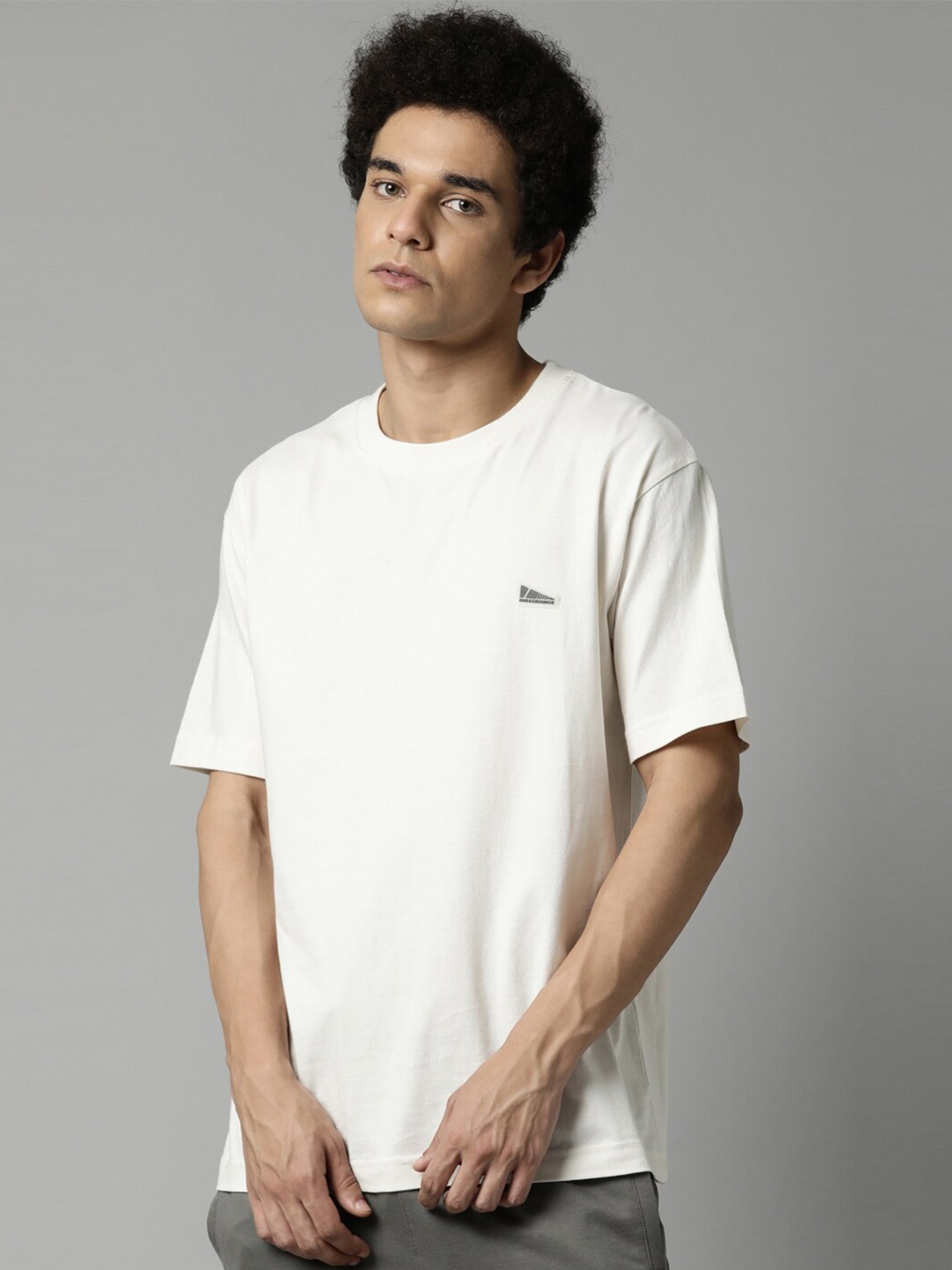 

Breakbounce Men Off White Pure Cotton T-shirt