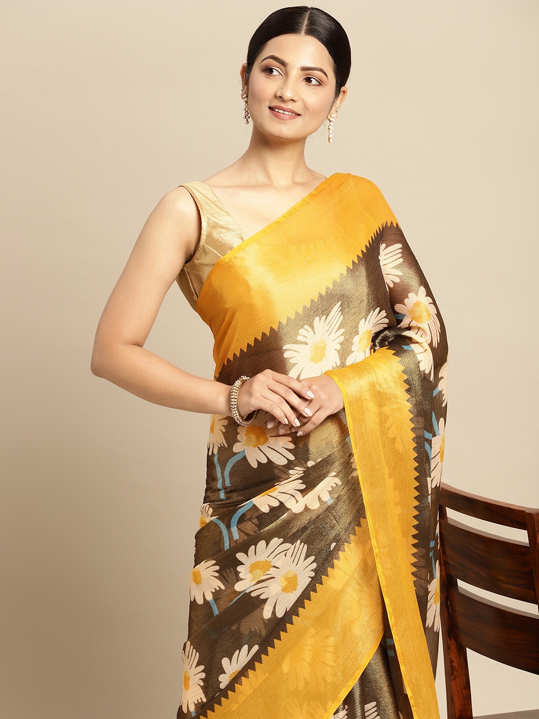 

RACHNA Olive Green & White Brasso Block Print Saree