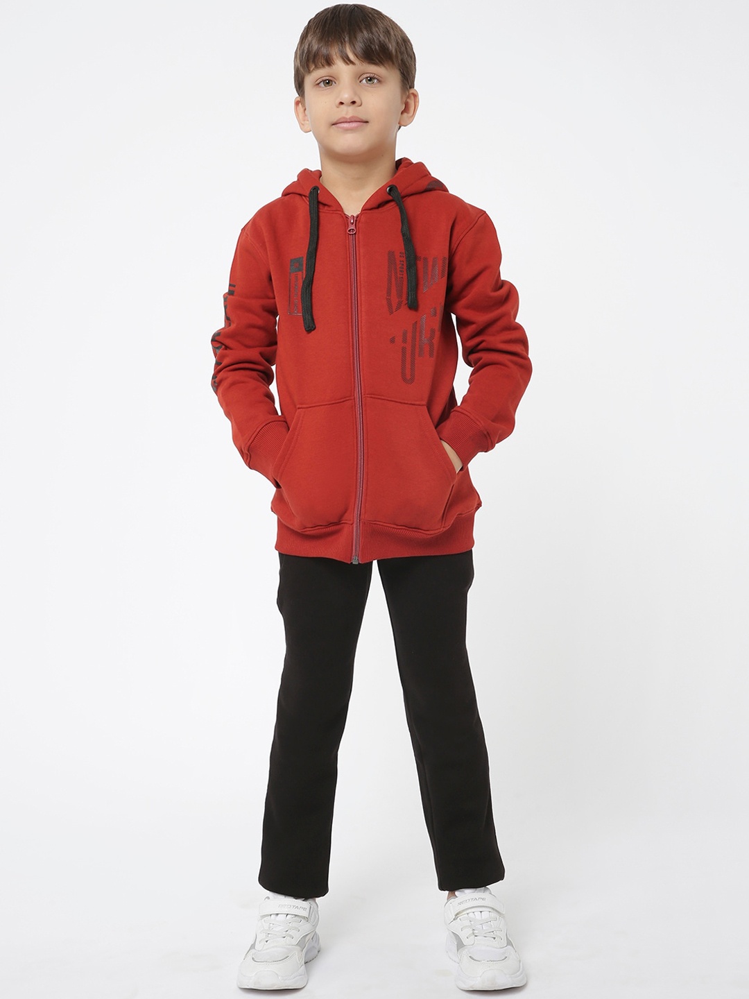 

Sweet Dreams Boys Red Solid Tracksuits