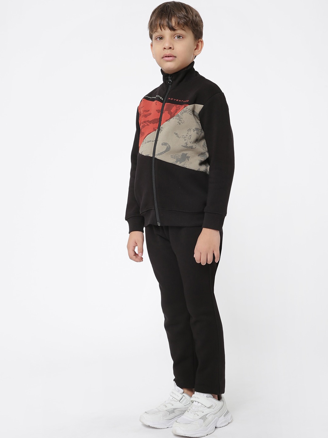 

Sweet Dreams Boys Black Graphic Printed Fleece Tracksuit
