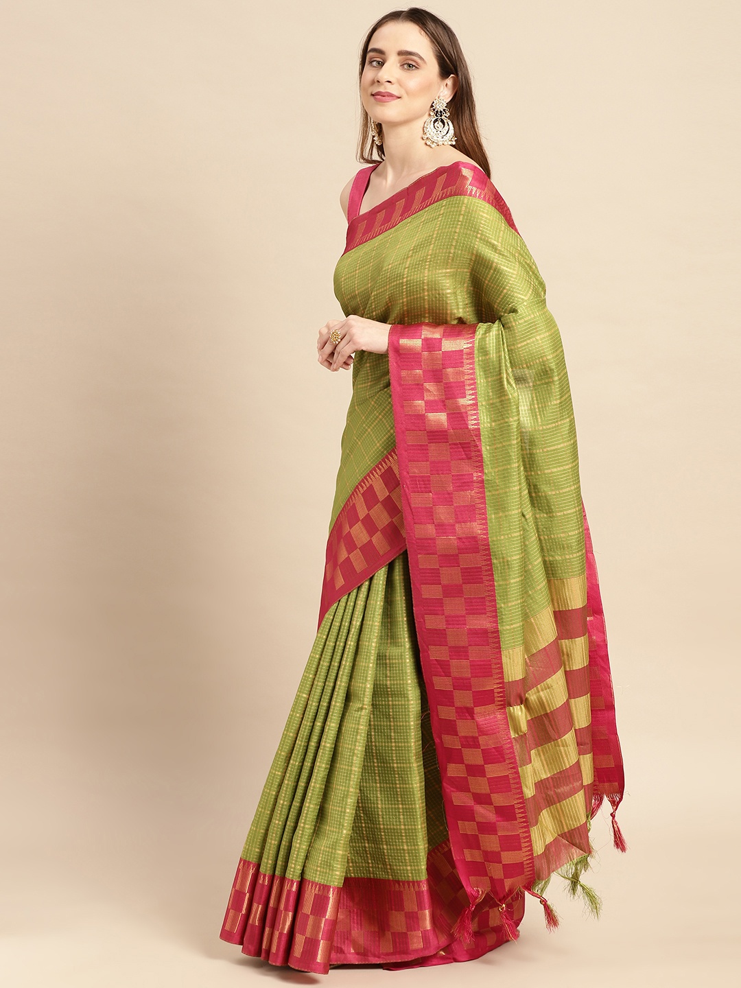 

VASTRANAND Woven Design Checked Saree, Green
