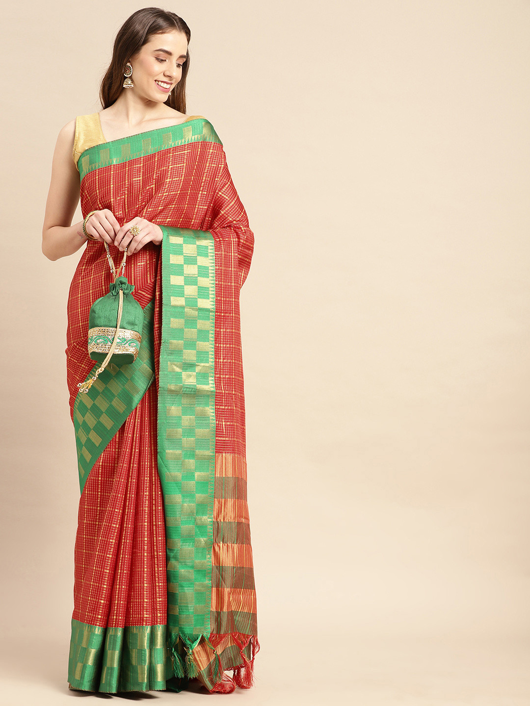 

VASTRANAND Woven Design Checked Saree, Red