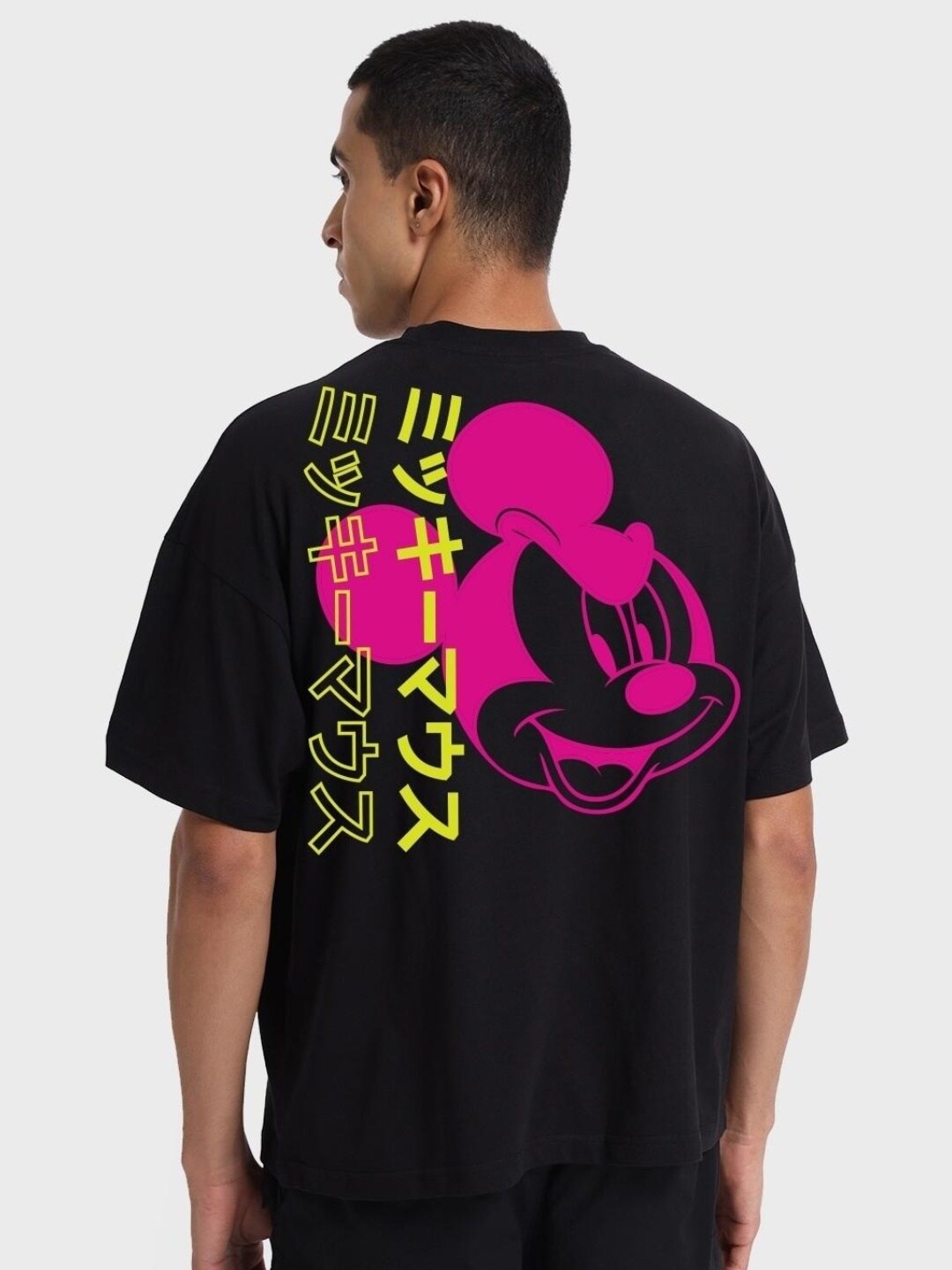 

Bewakoof Unisex Black Printed Applique Loose Fit Cotton T-shirt
