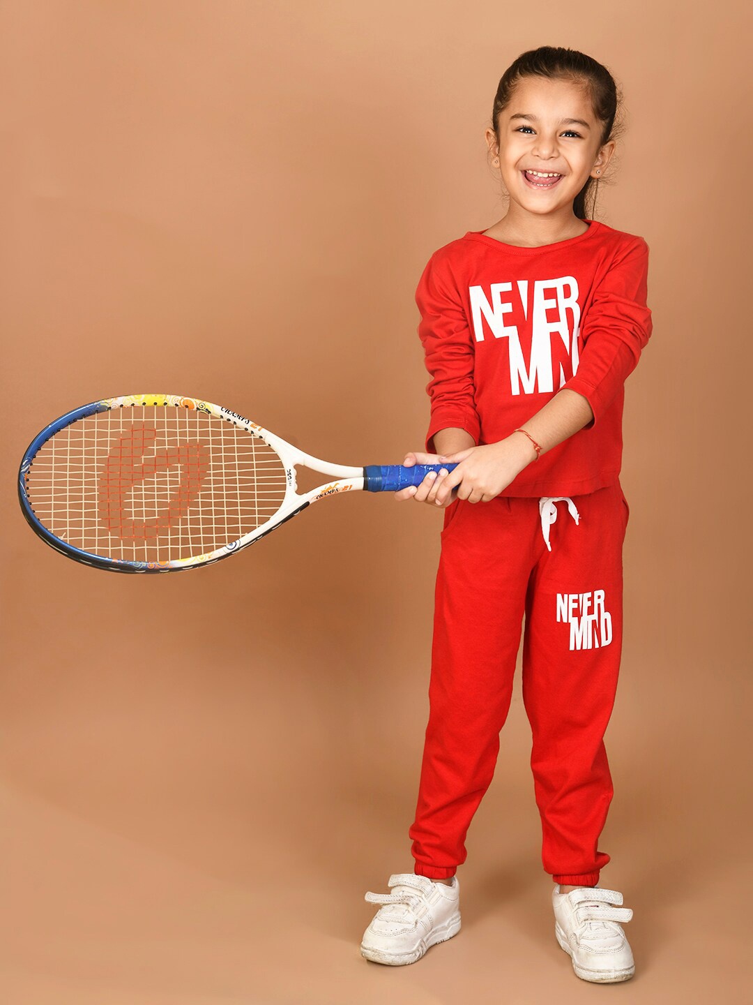 

LilPicks Girls Red & White Printed Pure Cotton T-shirt with Trousers