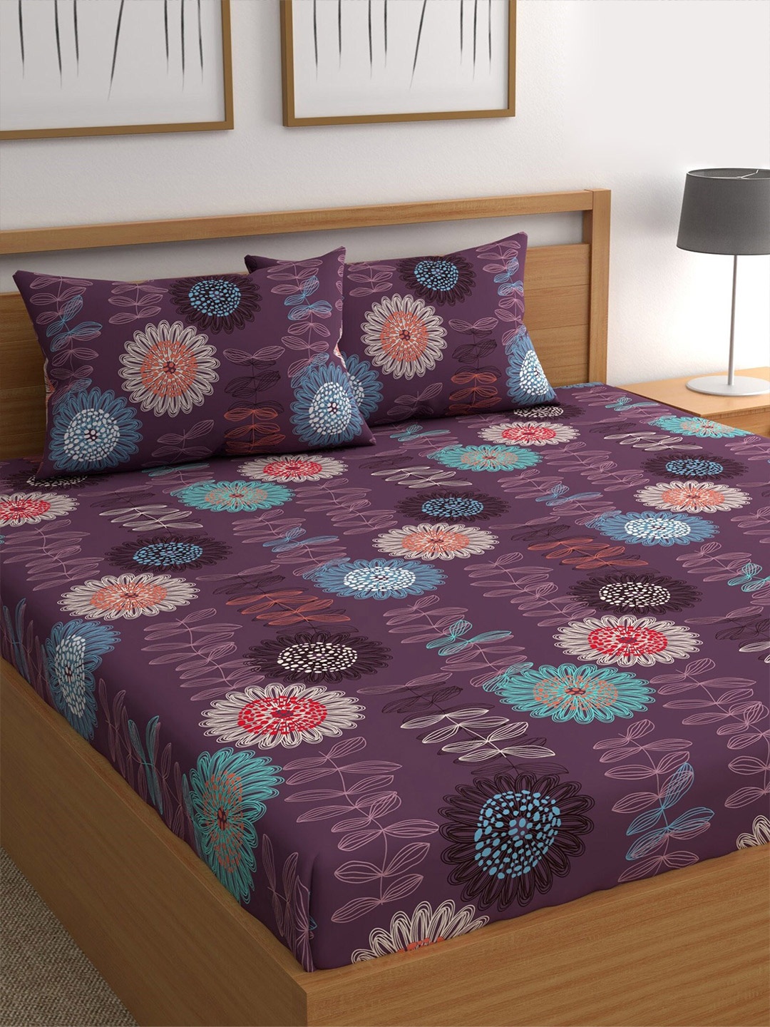 

CHHAVI INDIA Purple & White Floral 210 TC Queen Bedsheet with 2 Pillow Covers