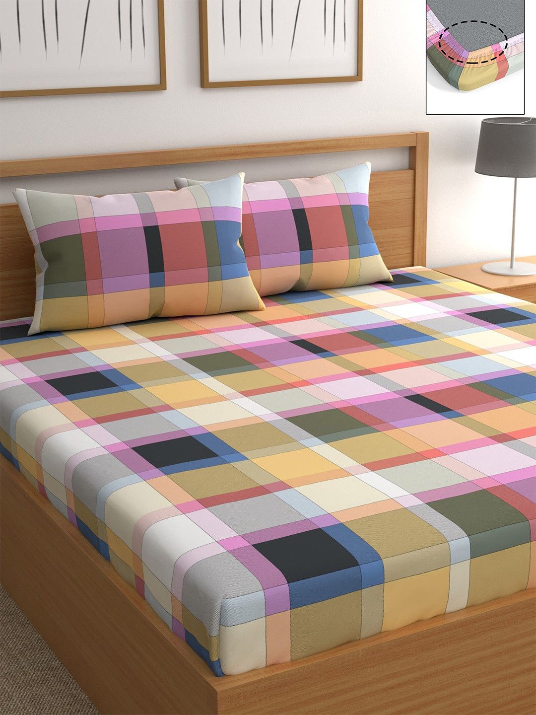 

CHHAVI INDIA Pink & Blue Geometric 210 TC Queen Bedsheet with 2 Pillow Covers