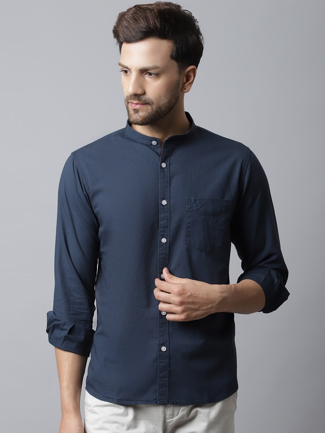 

Cantabil Men Navy Blue Solid Mandarin Collar Casual Shirt