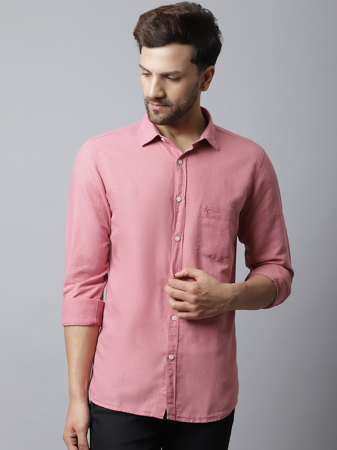 

Cantabil Men Mauve Solid Cotton Casual Shirt