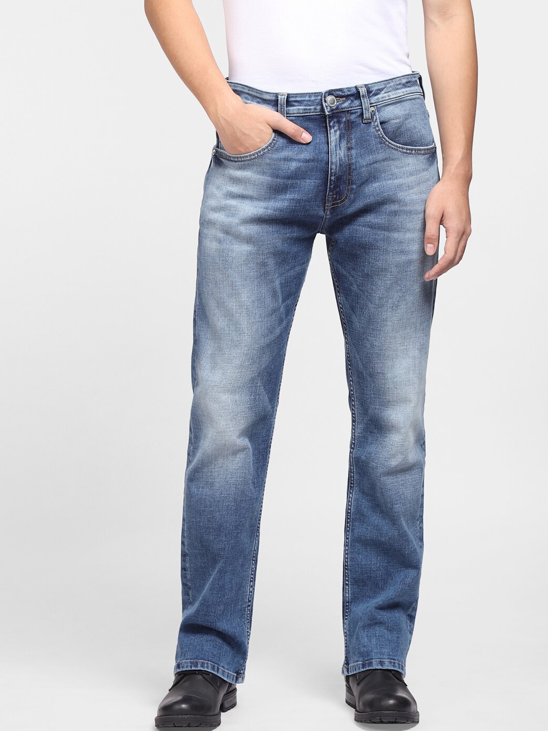 

Jack & Jones Men Blue Low-Rise Heavy Fade Jeans
