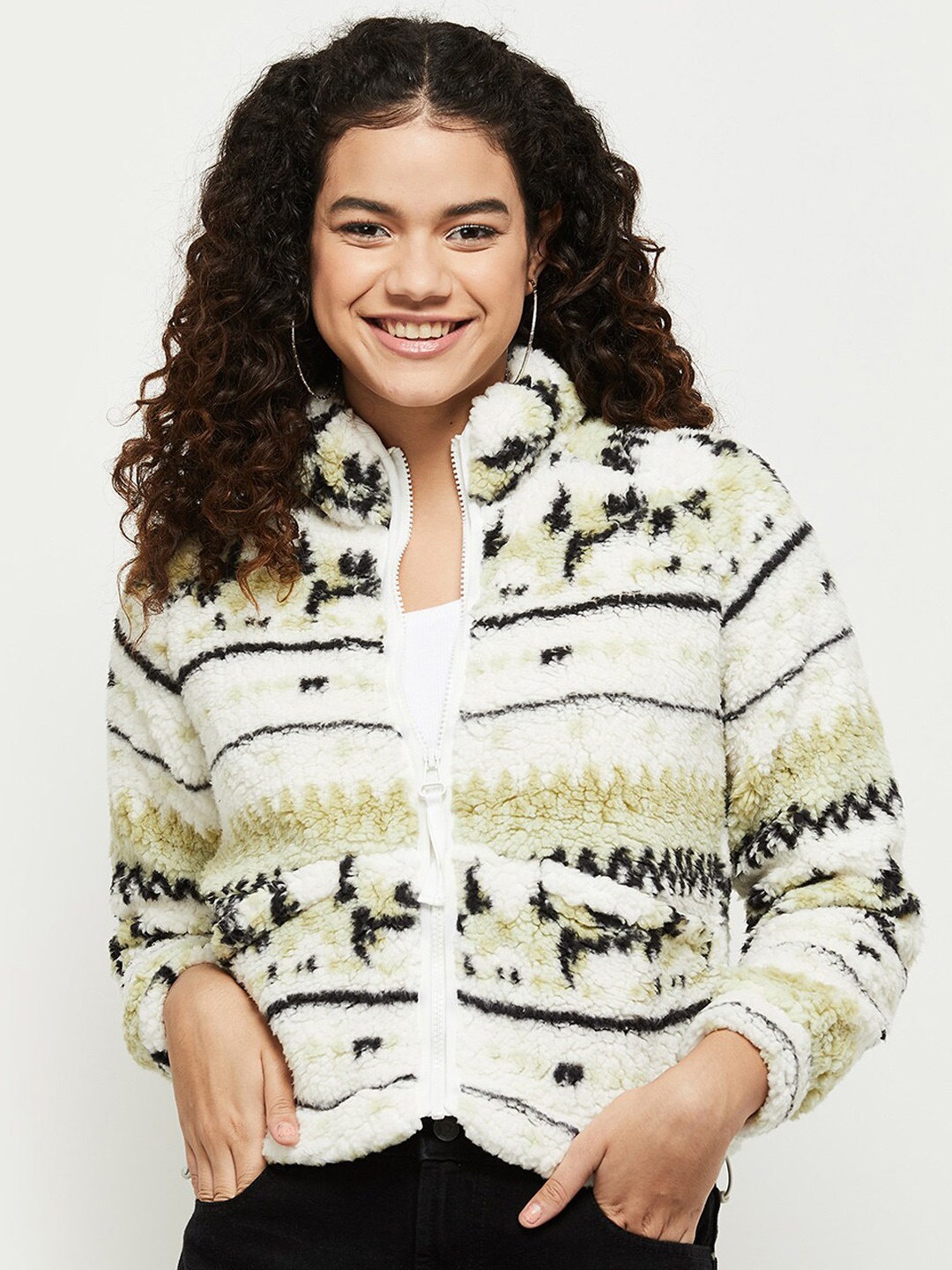 

max Women Cream-Coloured Geometric Windcheater Tailored Jacket