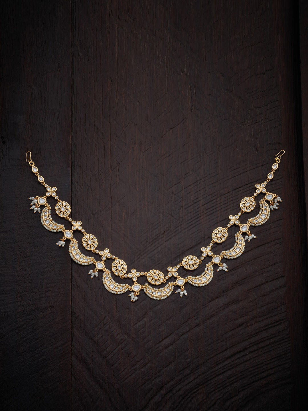 

Kushal's Fashion Jewellery White Kundan-Studded Maang Tikka