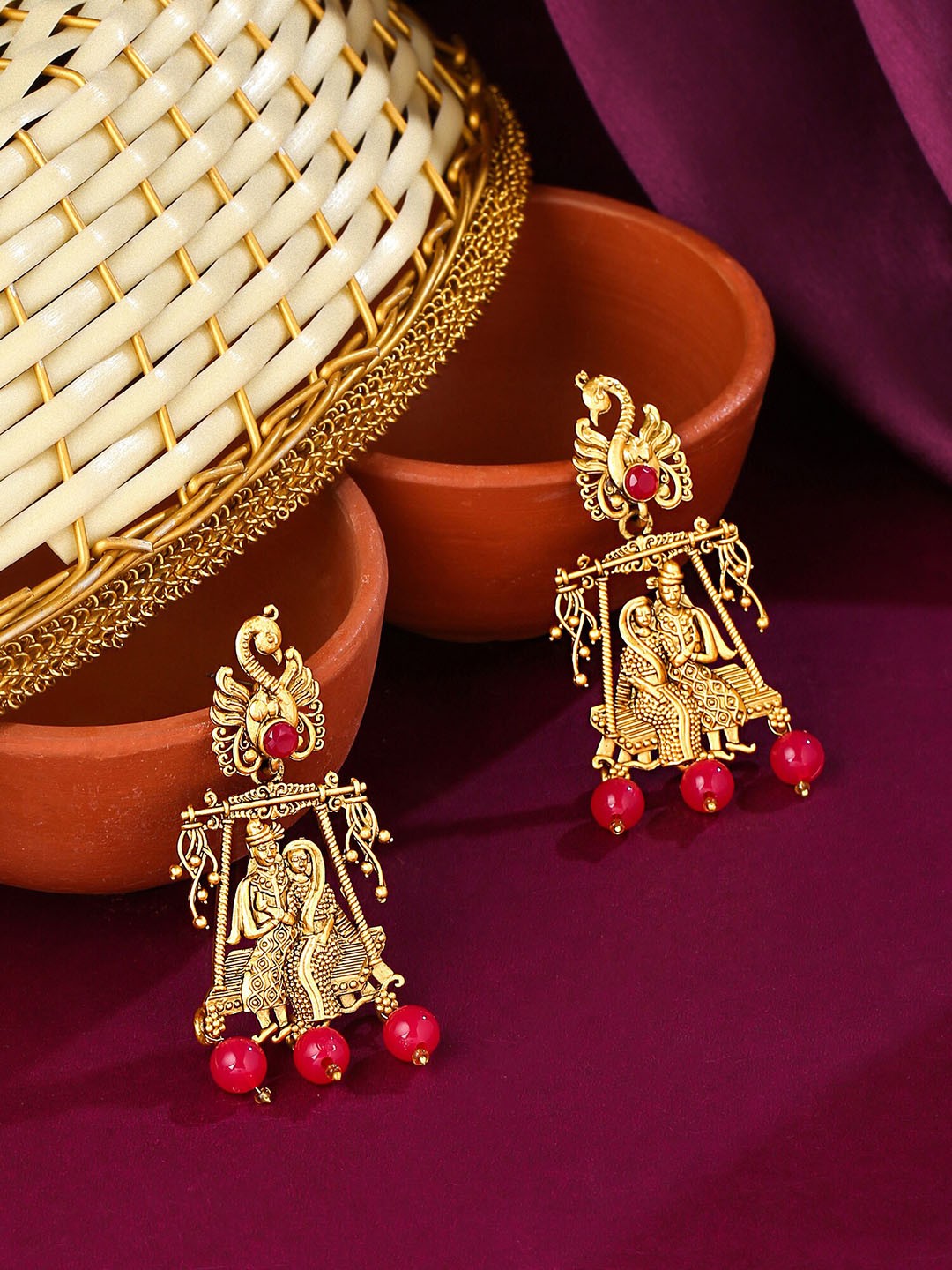 

Yellow Chimes Gold-Toned Contemporary Drop Earrings
