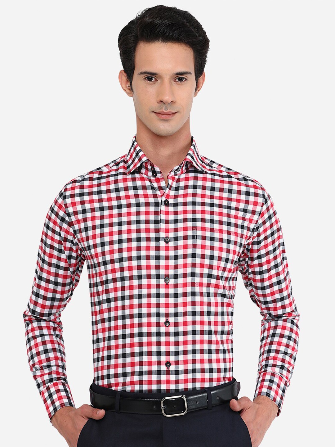

METAL Men Red Slim Fit Gingham Checked Casual Shirt