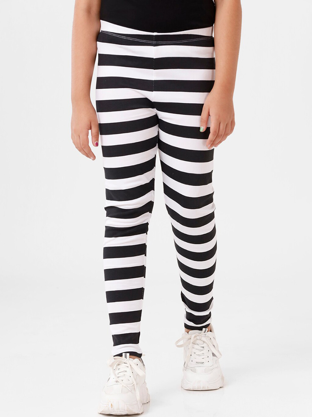 

De Moza Girls Black & White Striped Cotton Ankle-Length Legging
