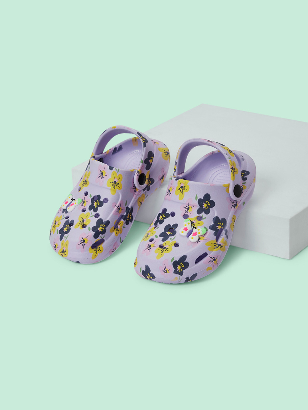 

Pantaloons Junior Girls Purple & Yellow Printed Clogs
