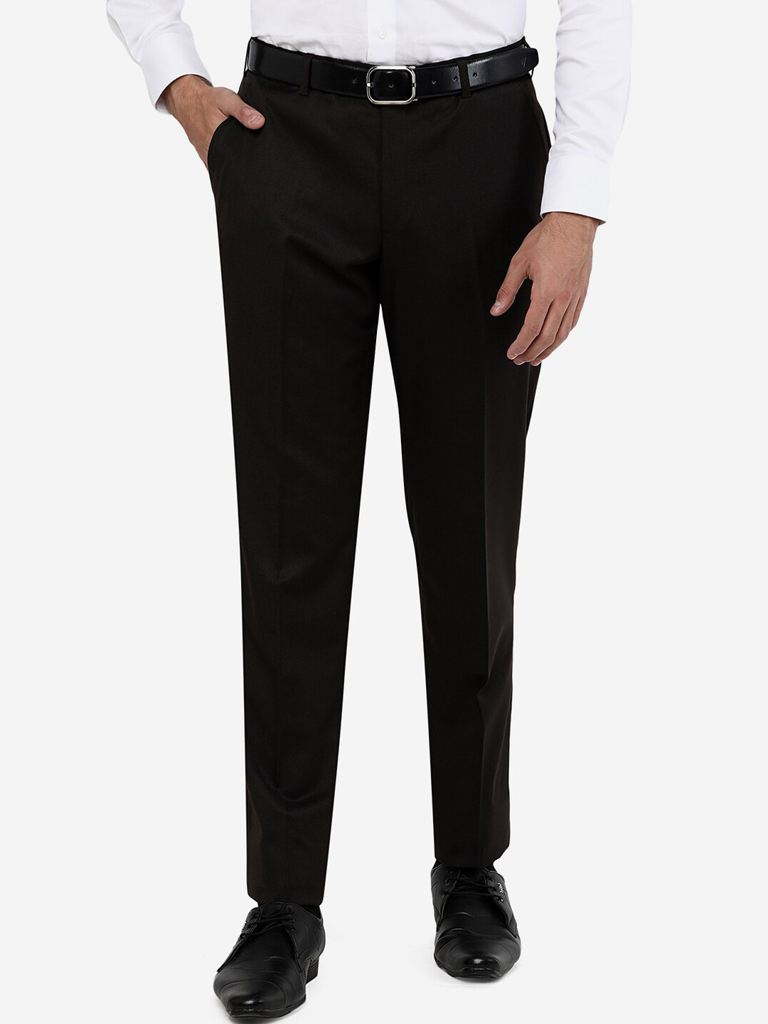 

JADE BLUE Men Black Solid Formal Trousers