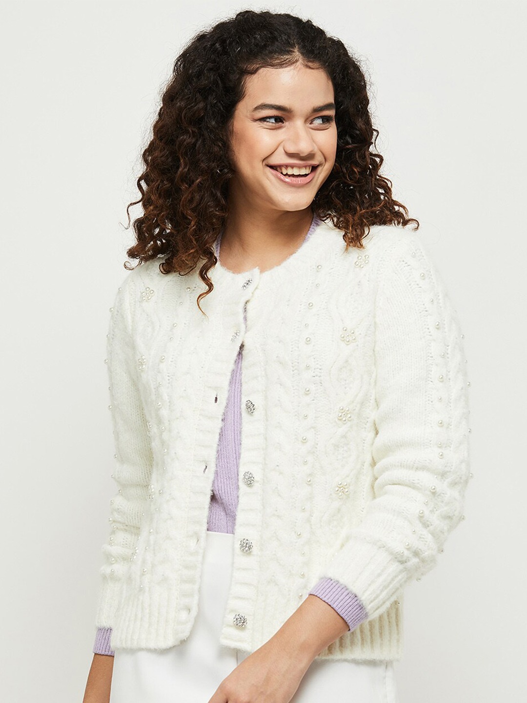 

max Women Cream-Coloured Embroidered Cardigan