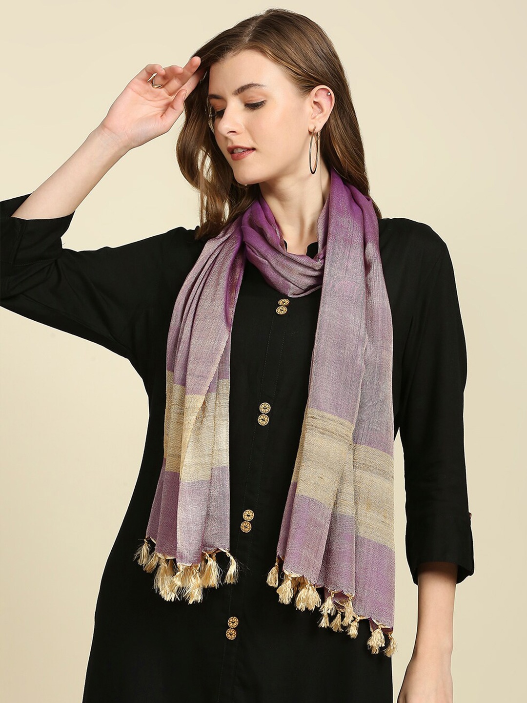 

Dupatta Bazaar Women Purple & Gold-Toned Striped Cotton Silk Dupatta