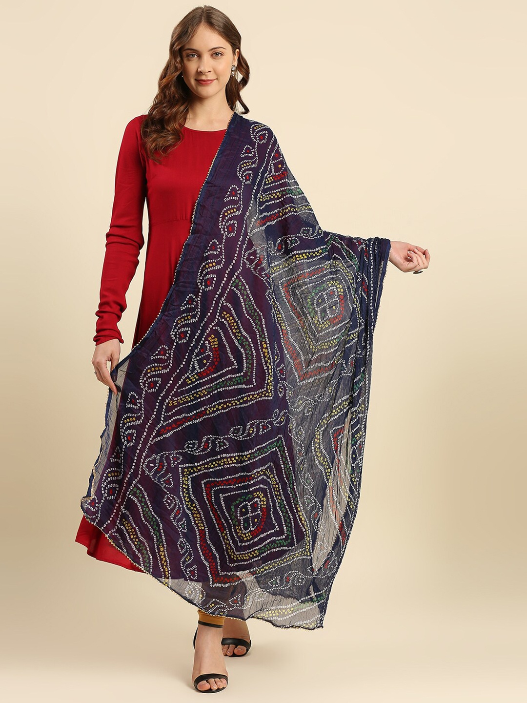 

Dupatta Bazaar Women Navy Blue & Off White Printed Dupatta