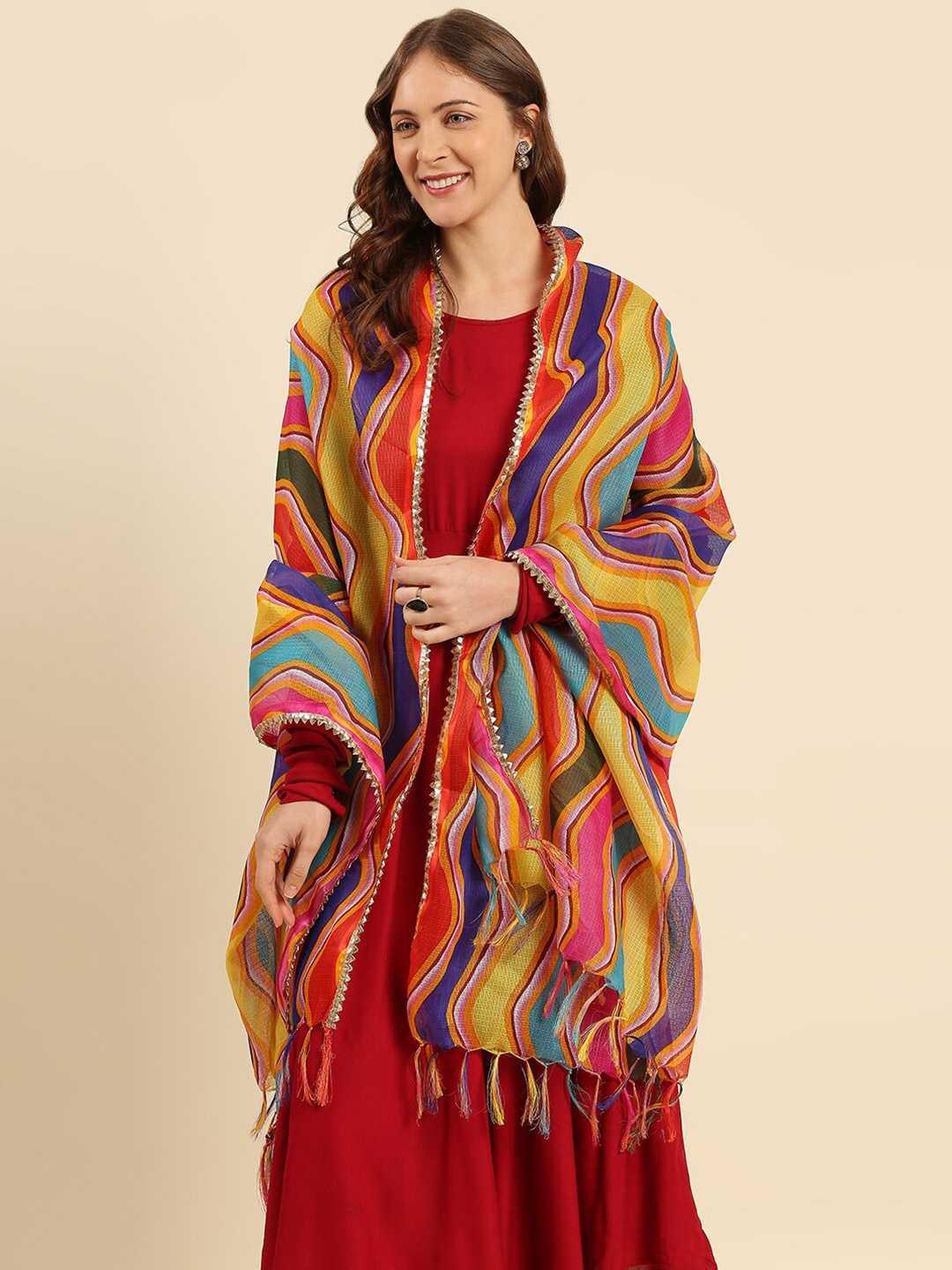 

Dupatta Bazaar Women Red & Blue Printed Leheriya Dupatta with Gotta Patti