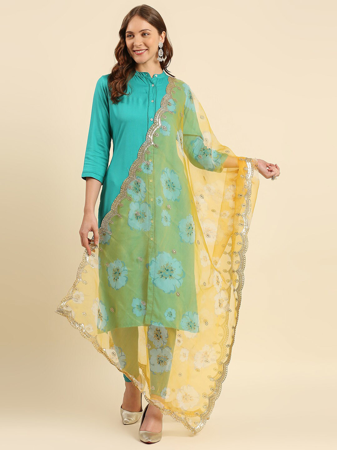 

Dupatta Bazaar Women Yellow & White Floral Printed Organza Dupatta with Sequined Work